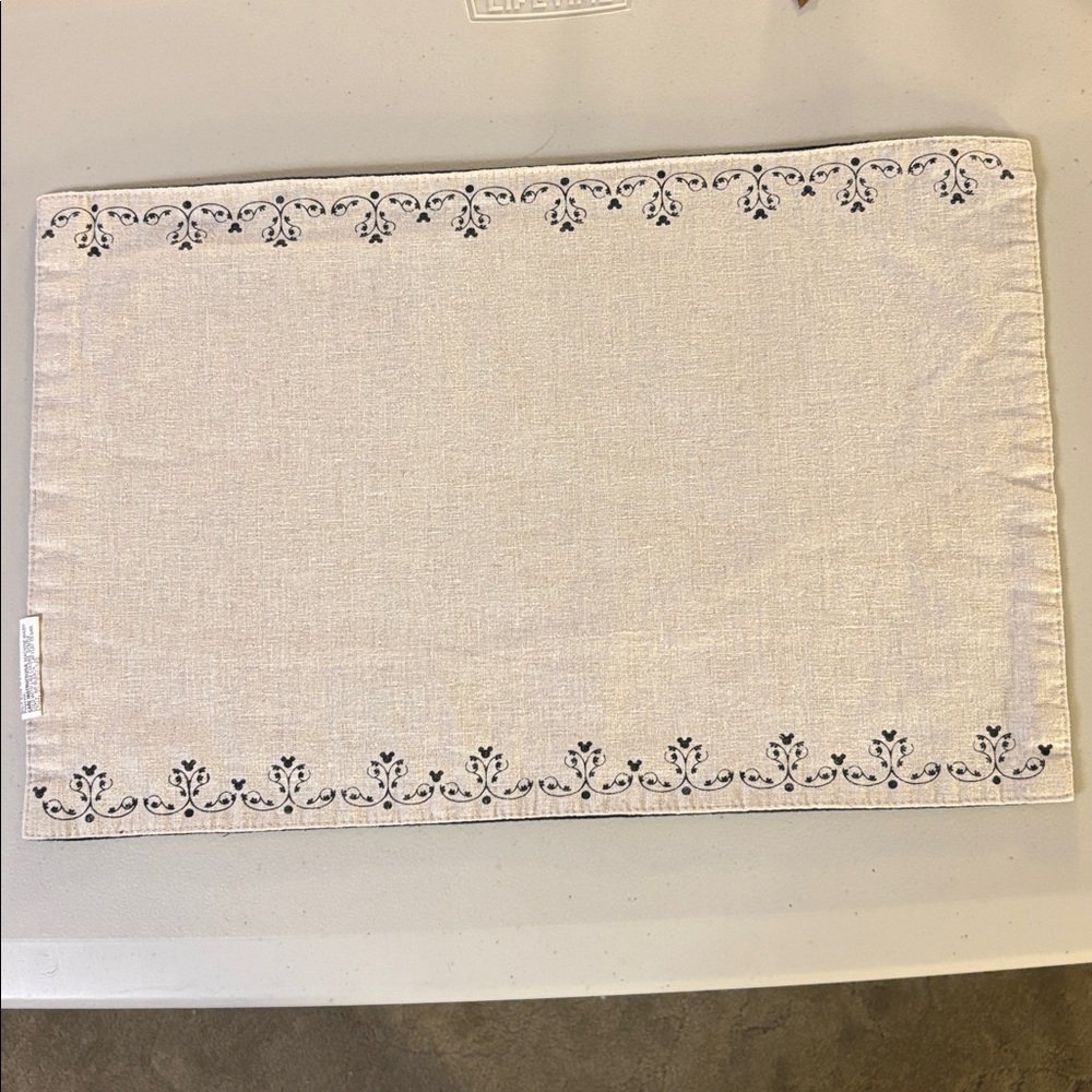 Disney Parks Reversible Black/Tan Placemats - Picture 2 of 2